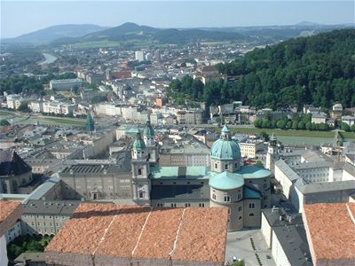 Down into the old city from the fort - the Dom is central