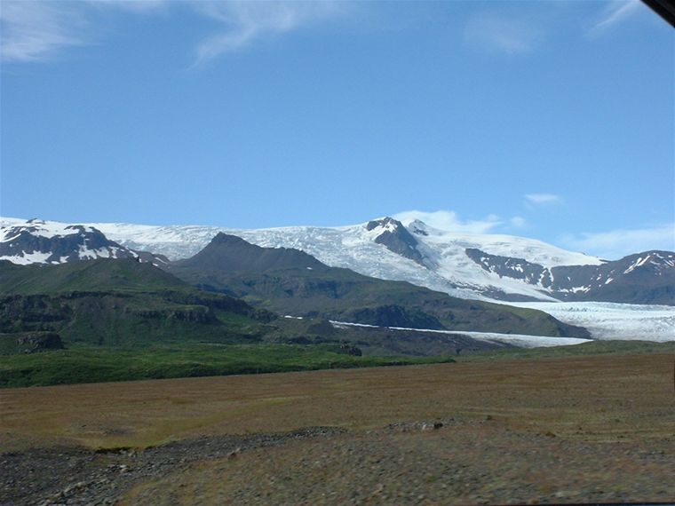 Views of Vatnaj�kull from Route 1