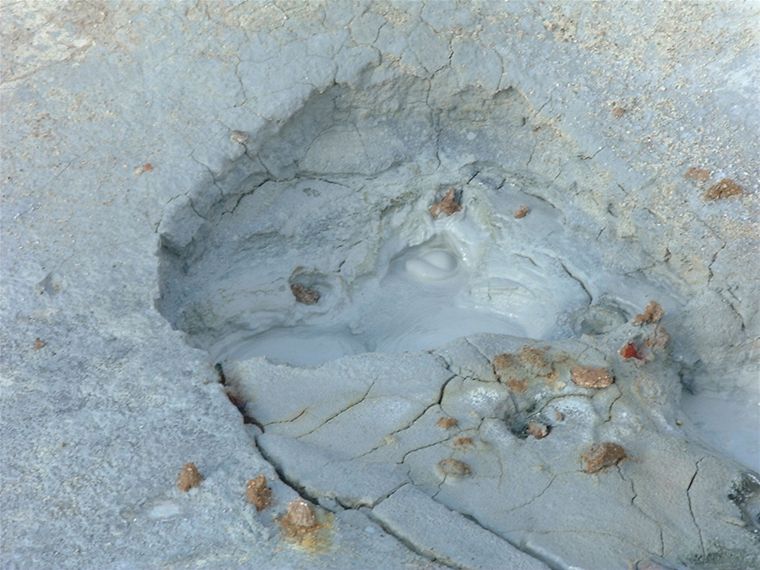 Bubbling mud