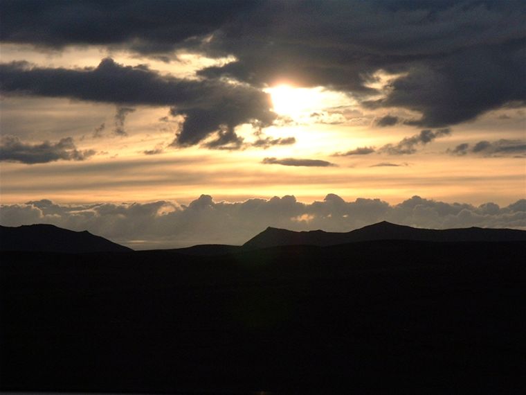 Beautiful approach-to-Sunset