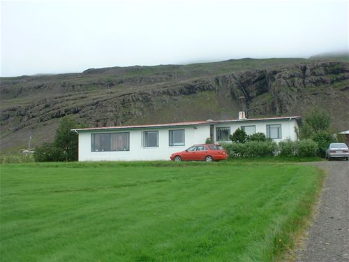 Berunes Hostel