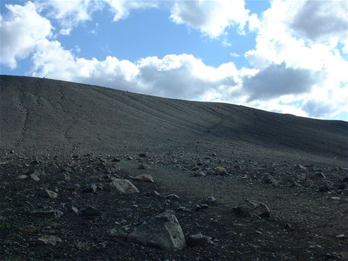 Path up Hverfj�ll