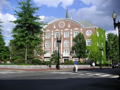 Buildings around Harvard