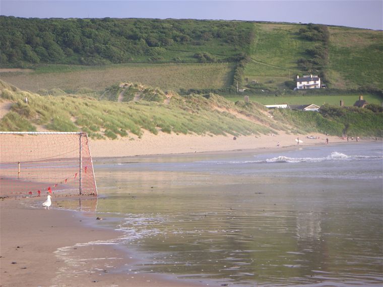 Croyde Bay at high tide (towards Saunton)