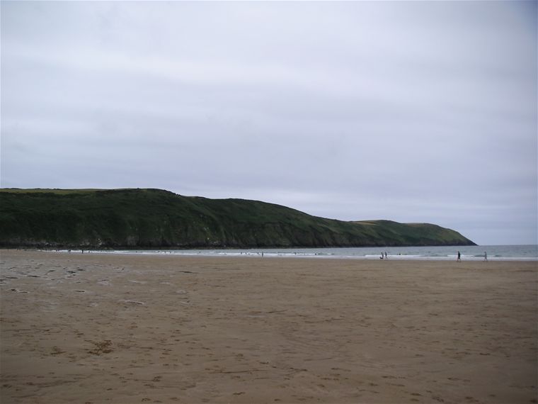 Looking back along the headland we'd just walked along...