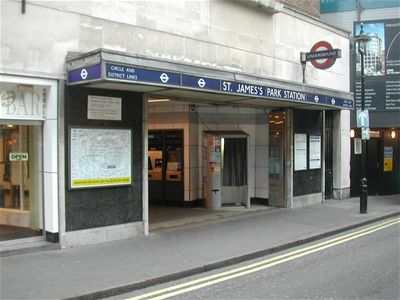 12: St. James's Park