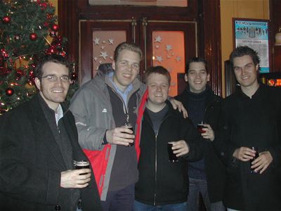 16: Inside the Stanhope Arms