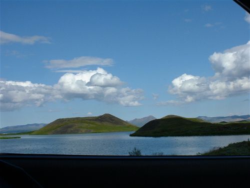 Pseudo-craters in Lake Mvatn